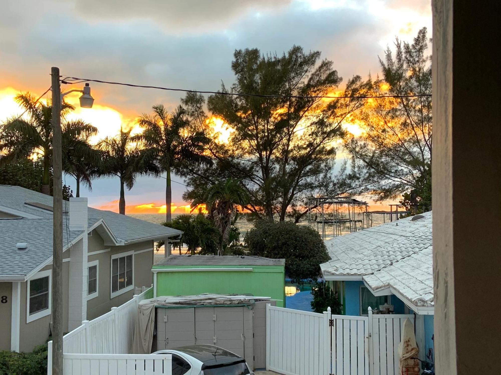 100 Steps To Beautiful Indian Rocks Beach, Oceanside, 2 Bedroom Updated Condo Clearwater Beach Buitenkant foto
