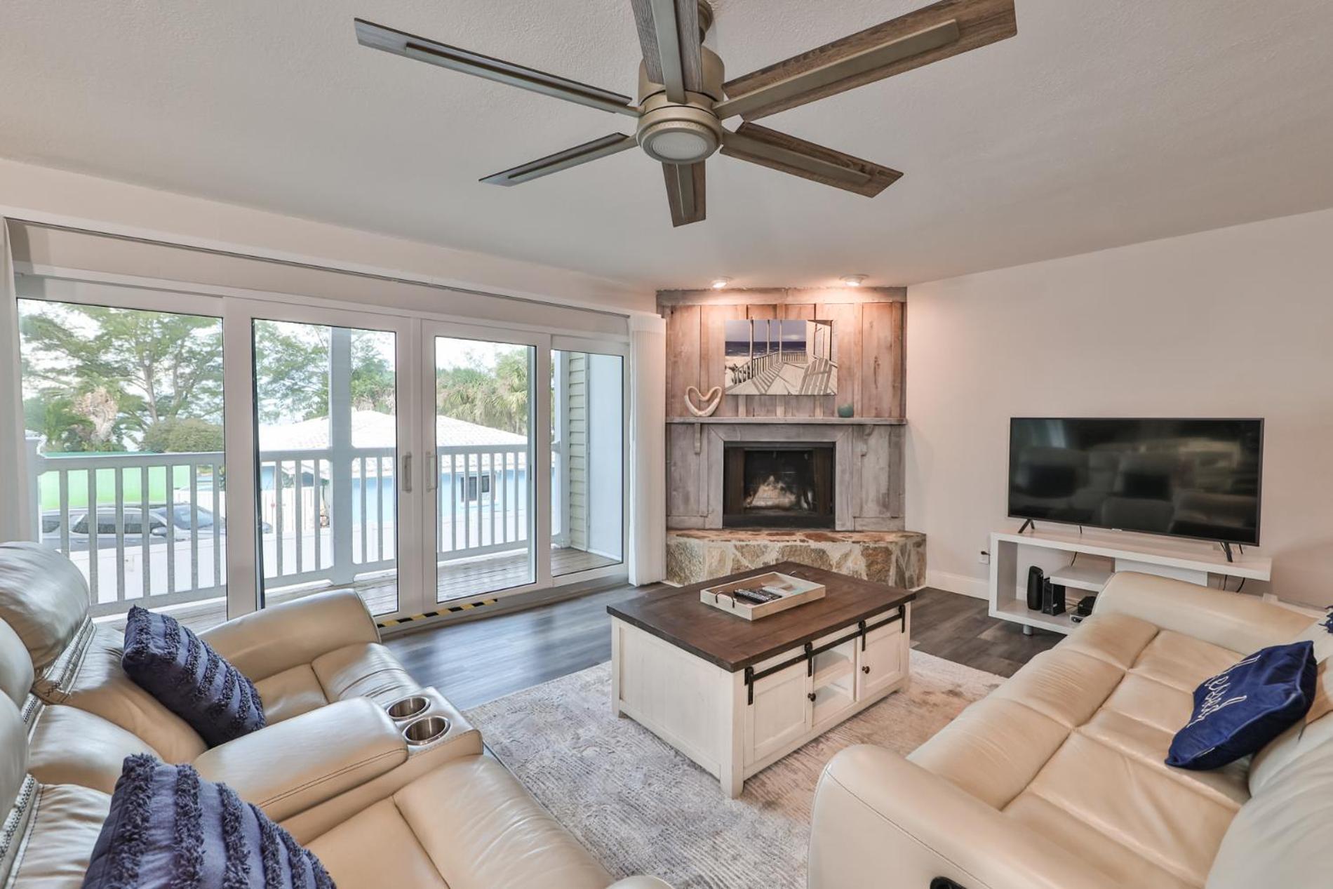 100 Steps To Beautiful Indian Rocks Beach, Oceanside, 2 Bedroom Updated Condo Clearwater Beach Buitenkant foto